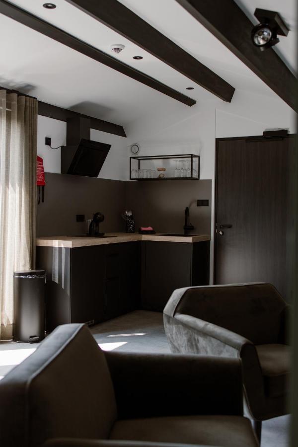 De La Rue Vakantiesuites Sleeuwijk Экстерьер фото