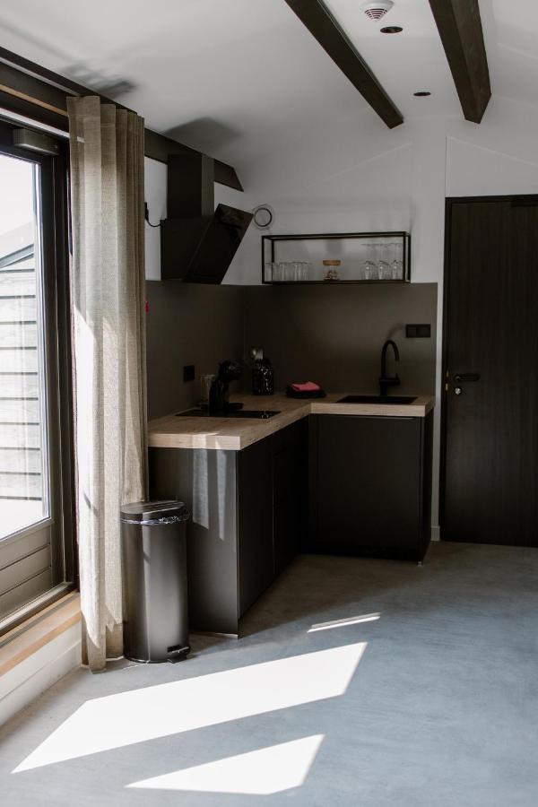De La Rue Vakantiesuites Sleeuwijk Экстерьер фото