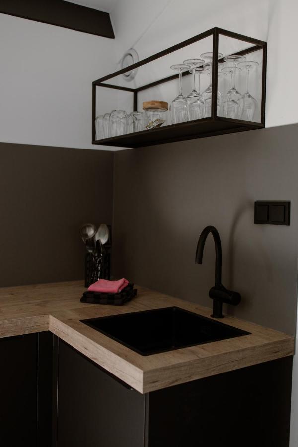 De La Rue Vakantiesuites Sleeuwijk Экстерьер фото