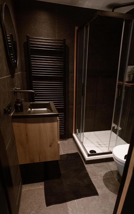 De La Rue Vakantiesuites Sleeuwijk Экстерьер фото