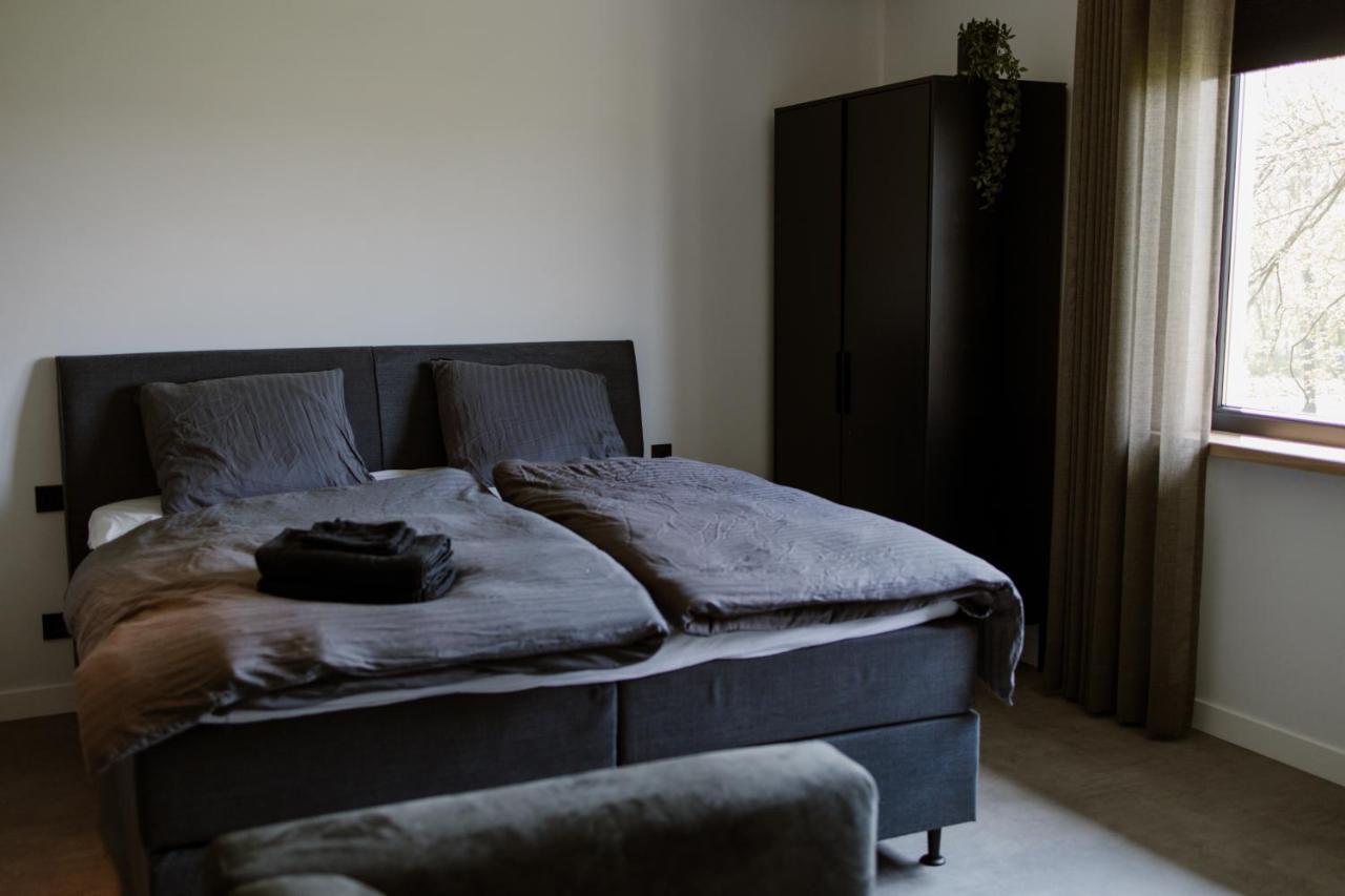 De La Rue Vakantiesuites Sleeuwijk Экстерьер фото