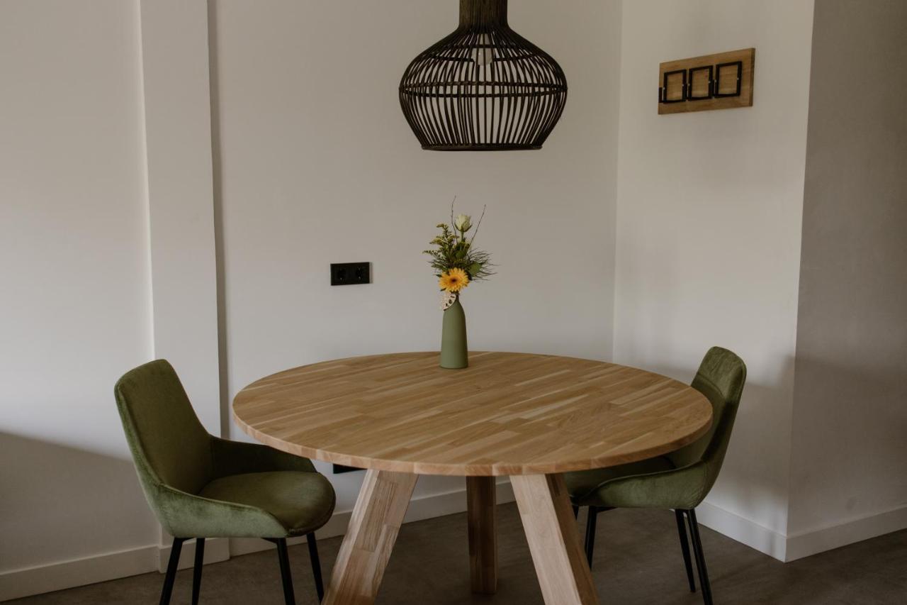 De La Rue Vakantiesuites Sleeuwijk Экстерьер фото
